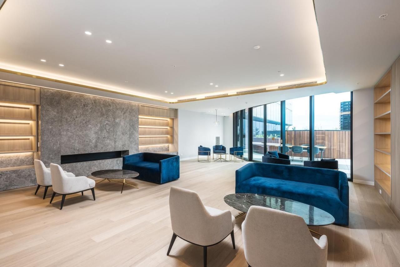Sky One Apartments By Cllix Box Hill Extérieur photo